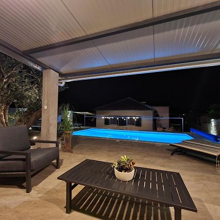 Villa Olive Tree - House With Pool Vinišće Exterior foto